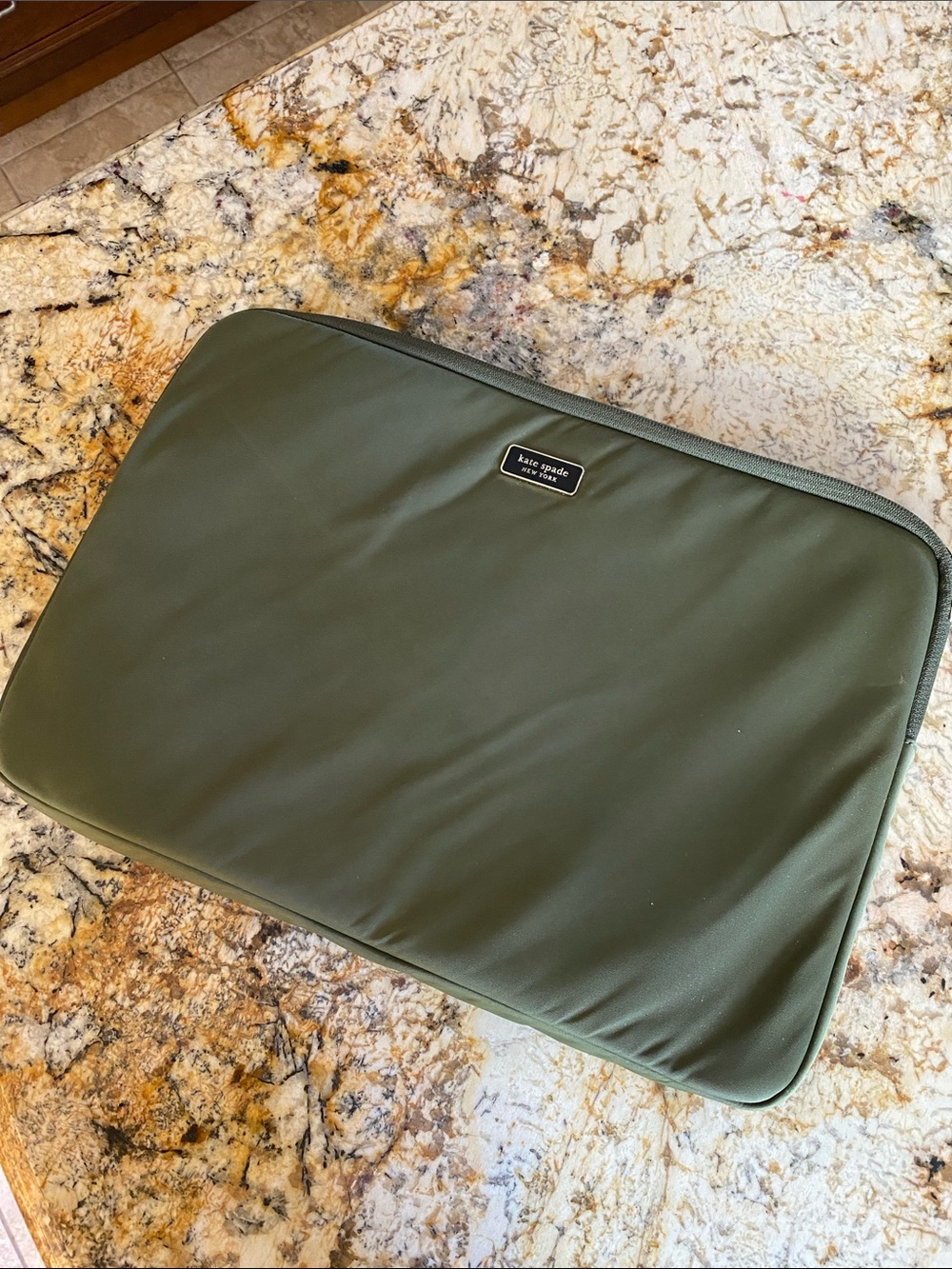 KATE SPADE Laptop Multi-use Padded Bag